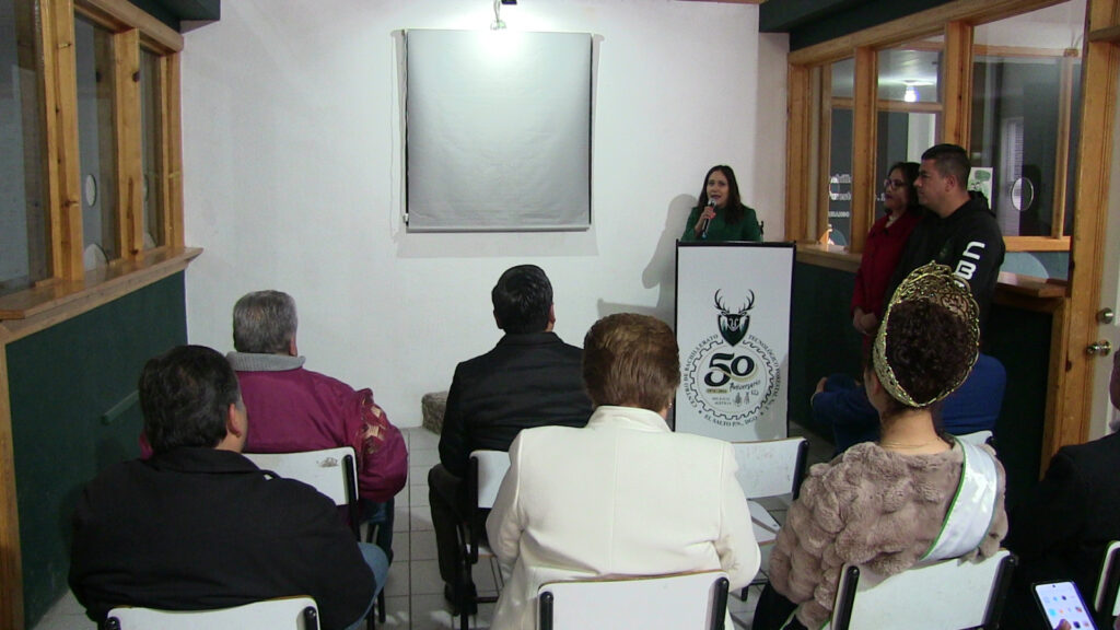  Preparan desfiles y actividades deportivas en el CBTF
