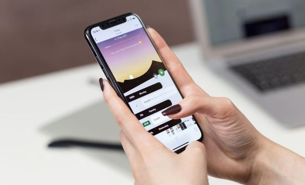 INAI llama a garantizar protección de datos personales y privacidad en el uso de celulares