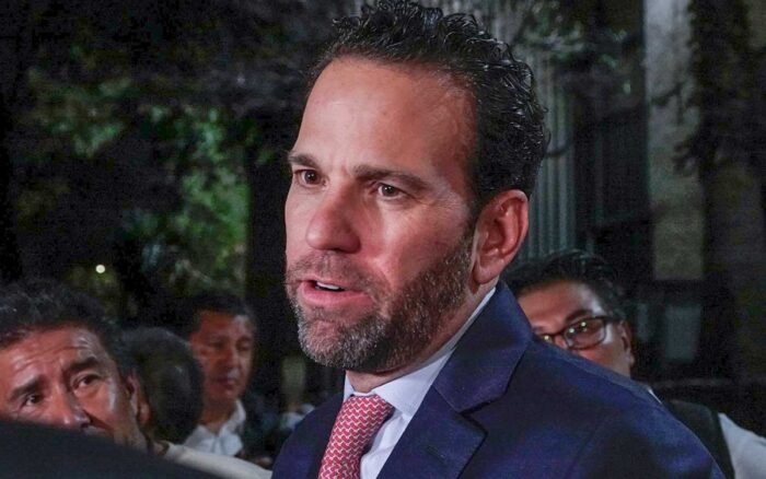 «Aceptó que son auténtico»: Loret tras careo con Pío López Obrador