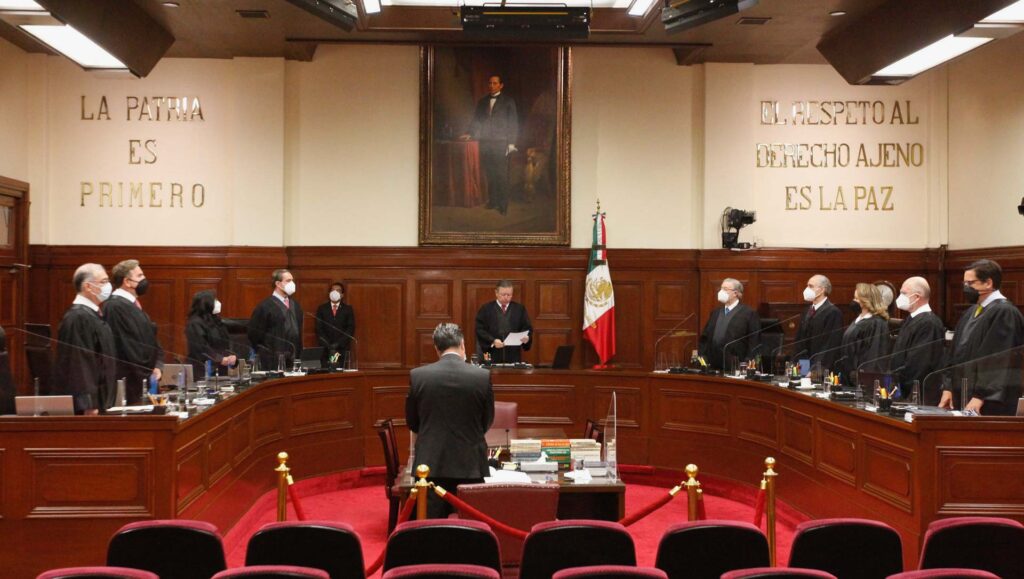 AMLO considera victoria parcial la resolución de la SCJN sobre Totalplay