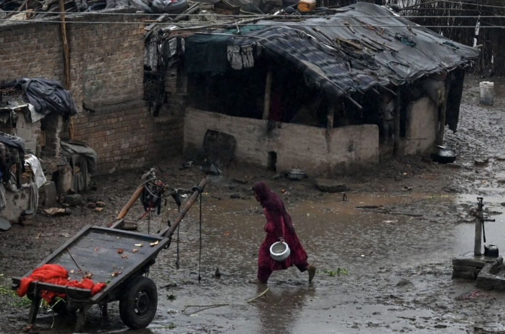 Emergencia en Pakistán por las lluvias torrenciales que dejan más de 30 fallecidos y graves daños