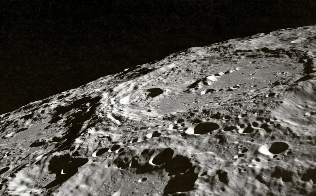 La orina humana podría revolucionar la agricultura en la Luna y Marte