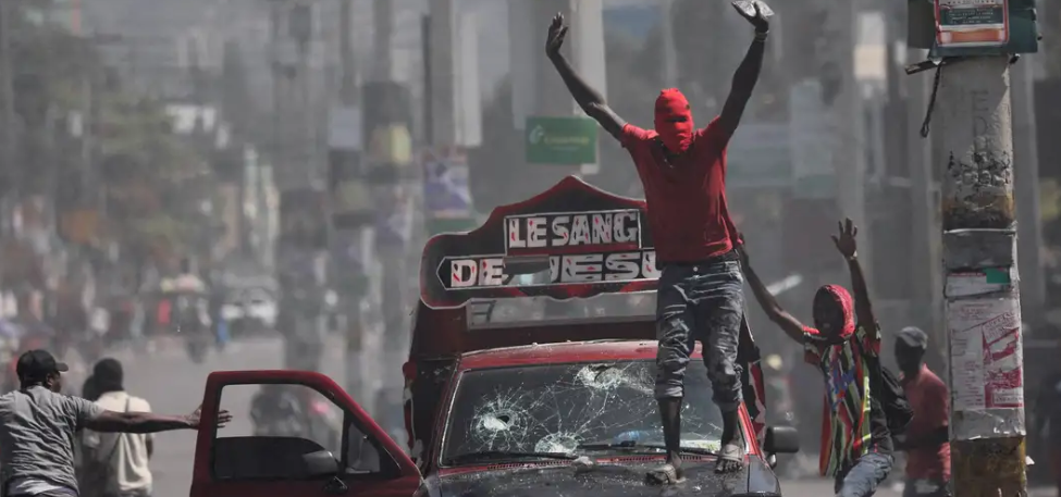 Haití se declara en estado de emergencia; declaran toque de queda