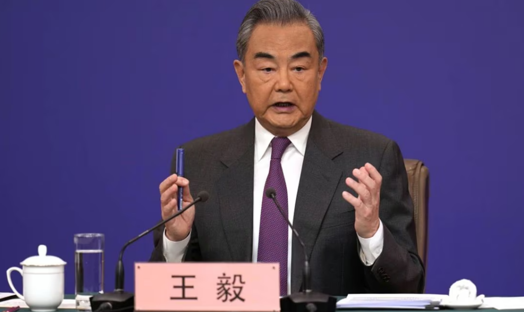 China acusa a EU de idear tácticas para reprimir el auge de Beijing