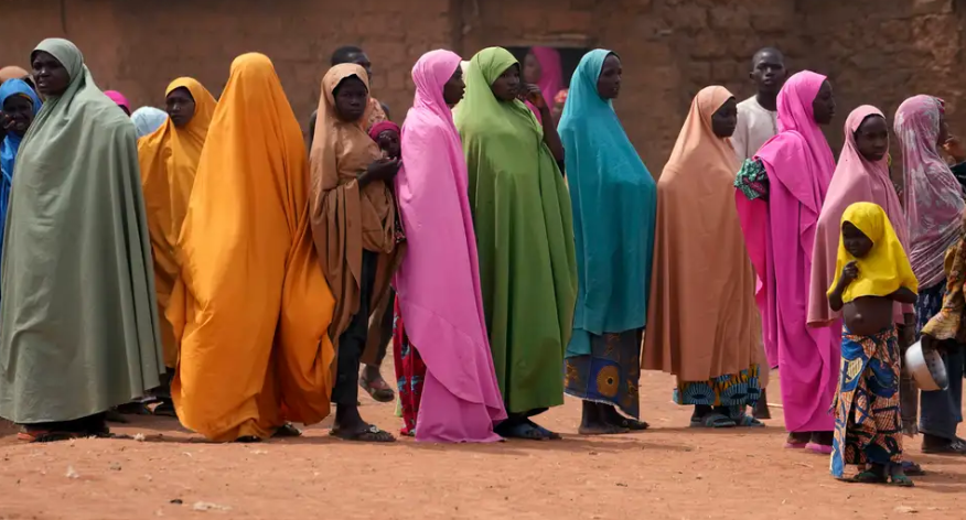 Liberan a los 287 estudiantes secuestrados en Nigeria