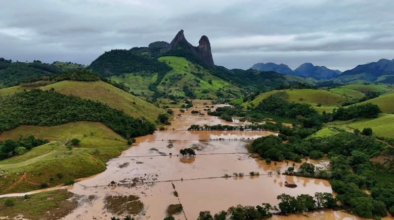 Fuertes lluvias en Brasil han dejado 23 muertos