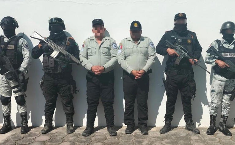 ¡Eran patitos! Detienen a falsos elementos de la Guardia Nacional Nuevo León