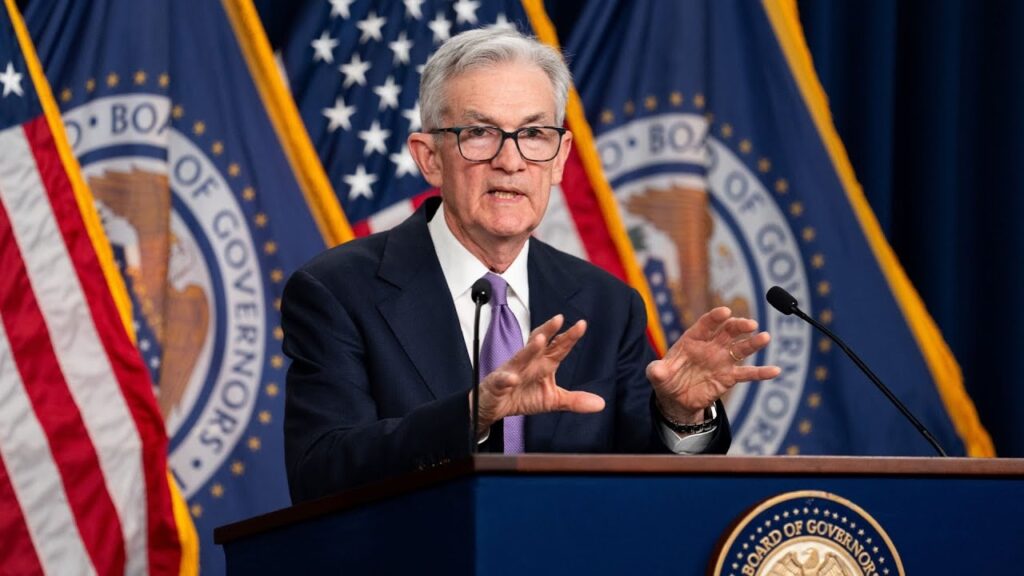 Powell confirmará ante el Congreso de EE.UU. que habrá una bajada de tipos de interés este año
