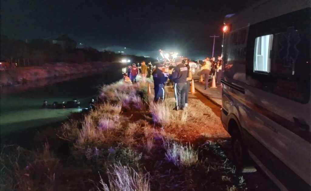 Accidente carretero en Sinaloa deja 3 mujeres y 4 niños sin vida