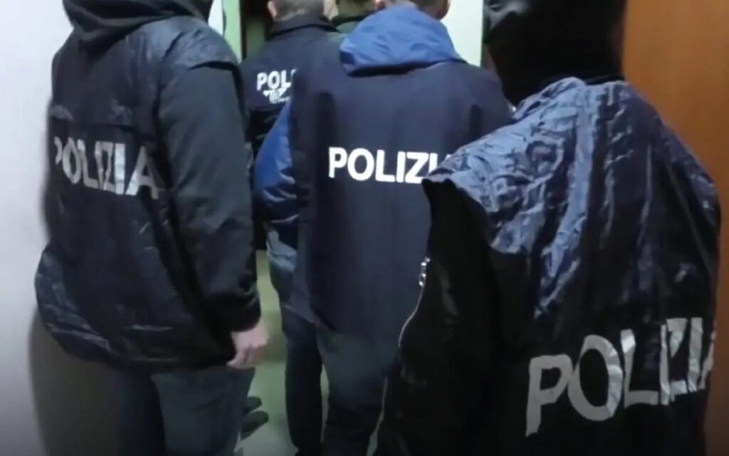 Detienen en Italia a tres presuntos miembros de las brigadas de Al-Aqsa; planeaban un atentado