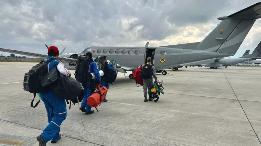 Buscan a dos parapentistas accidentados en la Sierra de Colombia