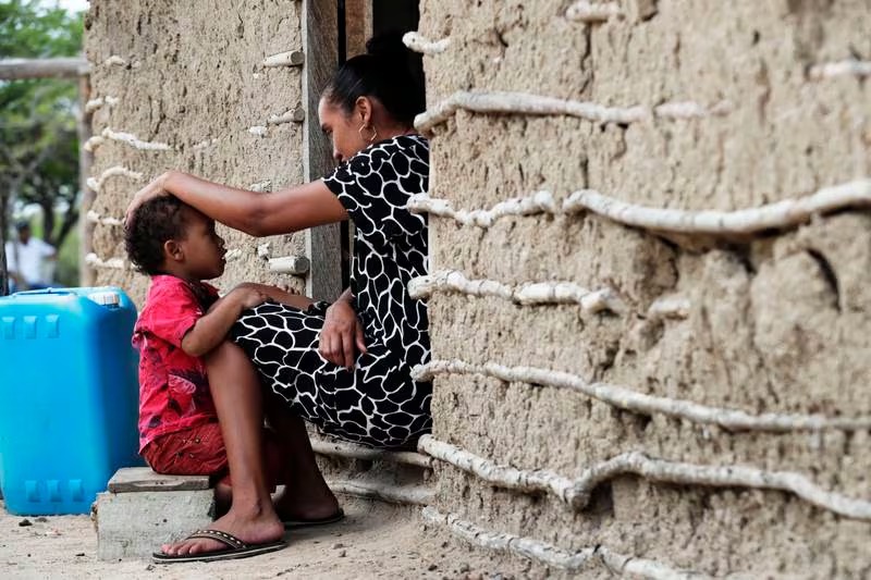ONU denuncia reclutamiento de niños indígenas por parte de grupos armados en Colombia