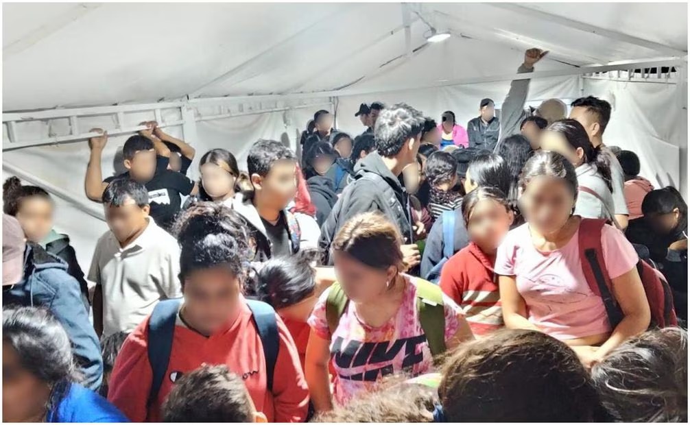 INM rescata a 144 migrantes en vagón de tren en Coahuila