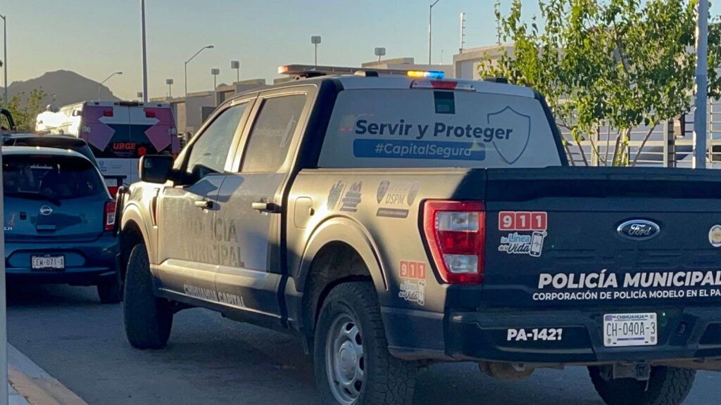 Sujeto apuñala al actual novio de su ex; lo lesionó con un arma blanca por la espalda