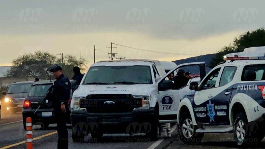 Encuentran cabeza humana a la orilla de la carretera libre Morelia-Salamanca
