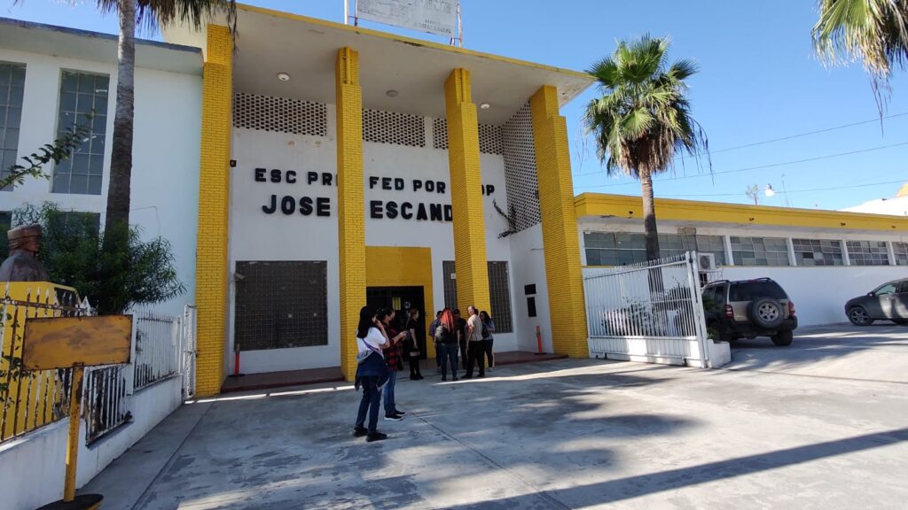 Evacuan escuela en Reynosa por presunto artefacto explosivo