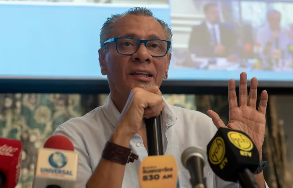 La justicia ecuatoriana solicitó inspeccionar los teléfonos y tablet de Jorge Glas