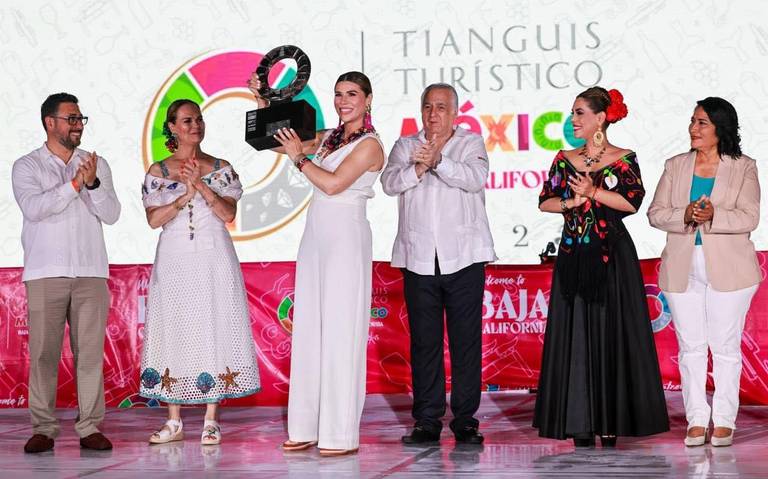 Guerrero entrega estafeta a Baja California del Tianguis Turístico