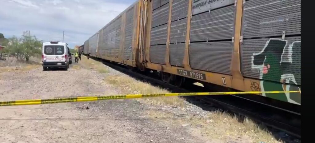 Muere al ser arrastrado por el tren más de 200 metros en Jiménez; se lanzó a las vías