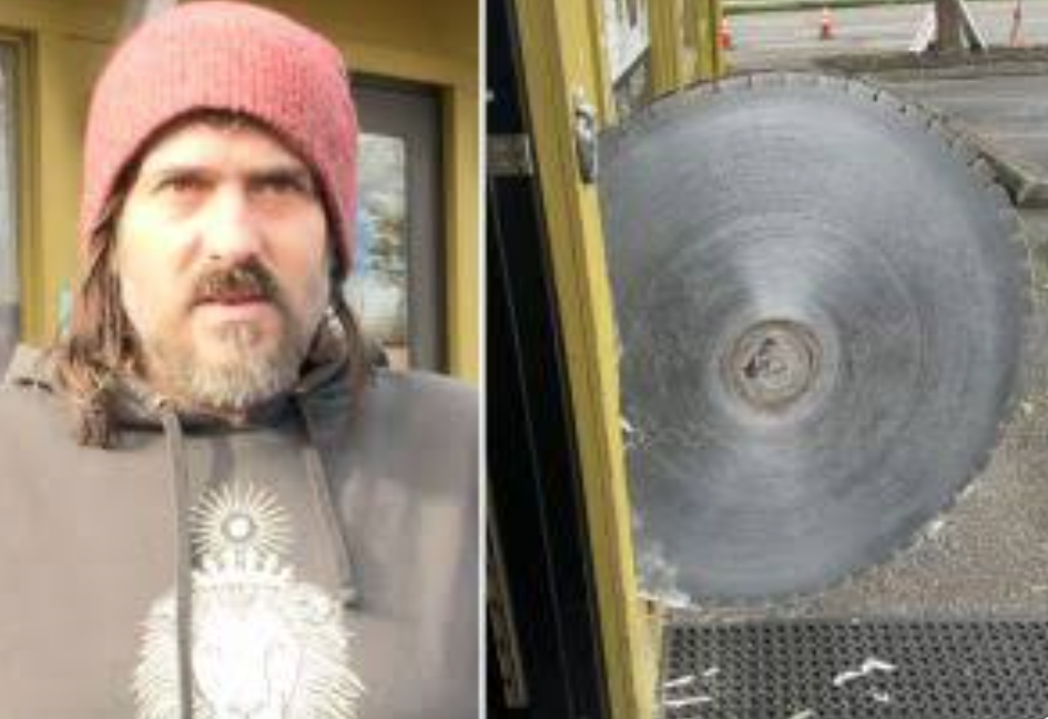 Hombre evita ser alcanzado por una sierra que se desprendió en Estados Unidos
