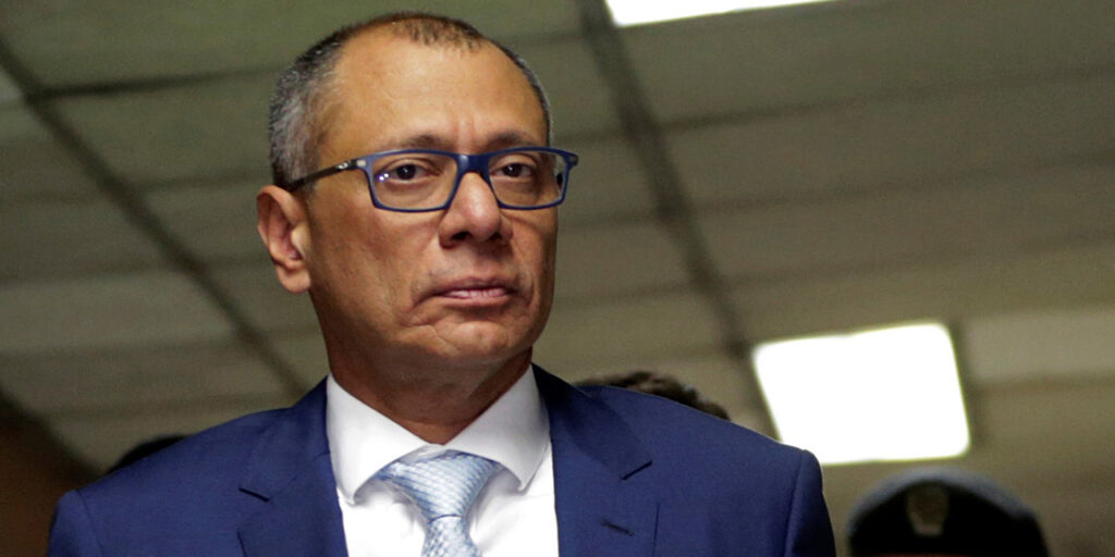 Trasladan de emergencia al ex vicepresidente de Ecuador, Jorge Glas