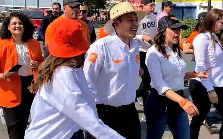 Con violencia roban auto de Mauricio Estefanía, candidato de MC en Guanajuato