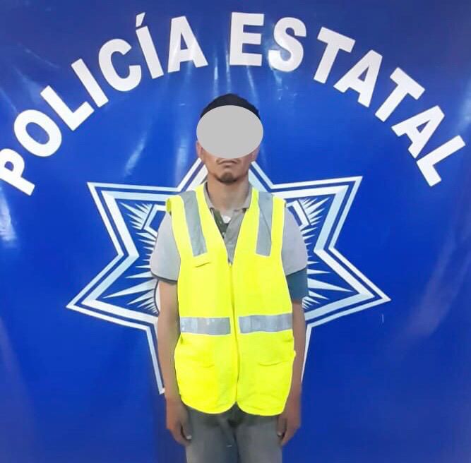 Manejaba un automóvil con placas de otro