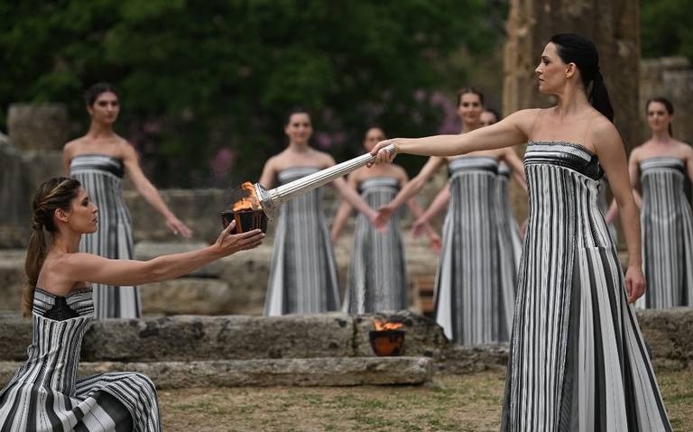 Juegos Olímpicos 2024: Encienden la llama olímpica en Grecia