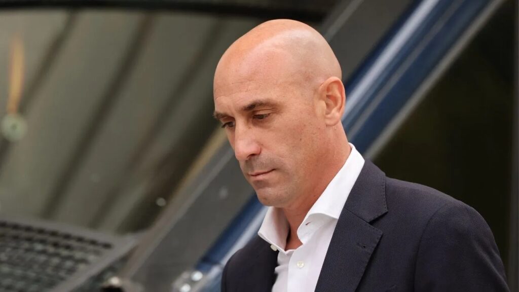 Luis Rubiales irá a juicio tras besar a Jennifer Hermoso