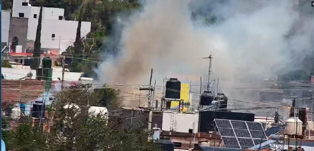 Arde residencia en la ciudad de Durango
