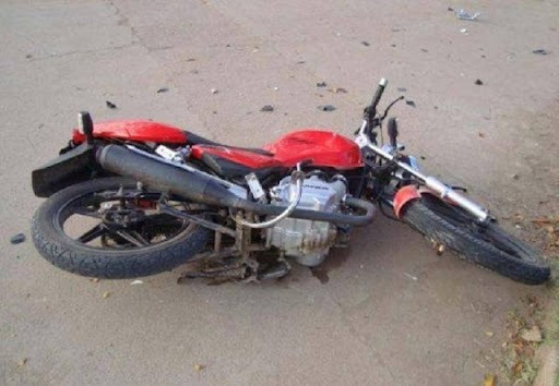 Niño de 11 años herido en accidente de moto