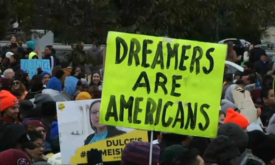 México aplaude la expansión del acceso a atención médica para los dreamers en Estados Unidos