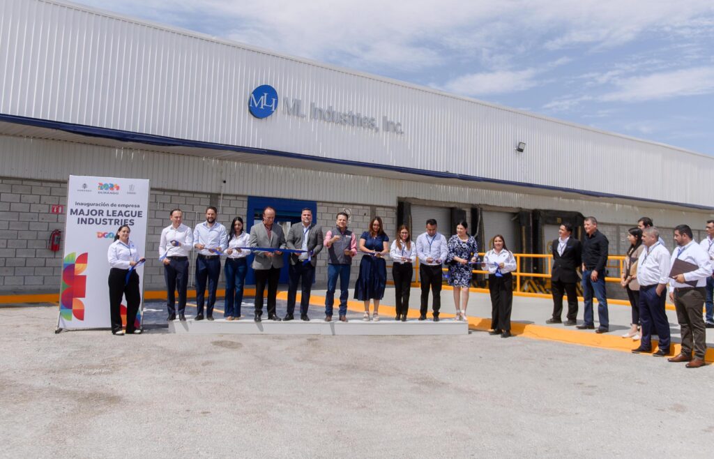 Para los que no creían, venimos de inaugurar dos empresas: gobernador Esteban Villegas