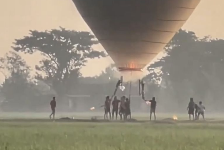 Globo aerostático sufre explosión en vuelo, causando heridas a múltiples adolescentes al caer a tierra