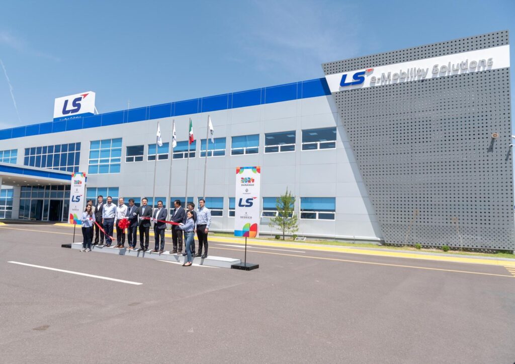 Inaugura Gobernador la nueva planta de LS e-Mobility Solutions en la ciudad de Durango