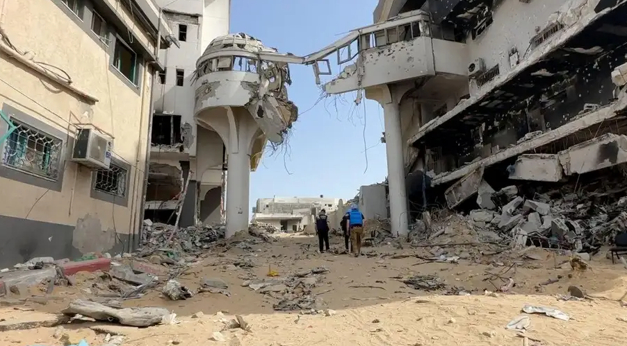 Hallan otros 80 cuerpos en fosas comunes en hospital Shifa de Gaza