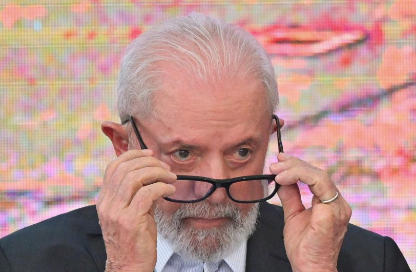Lula aplaza su visita oficial a Chile para concentrarse en las inundaciones en Brasil