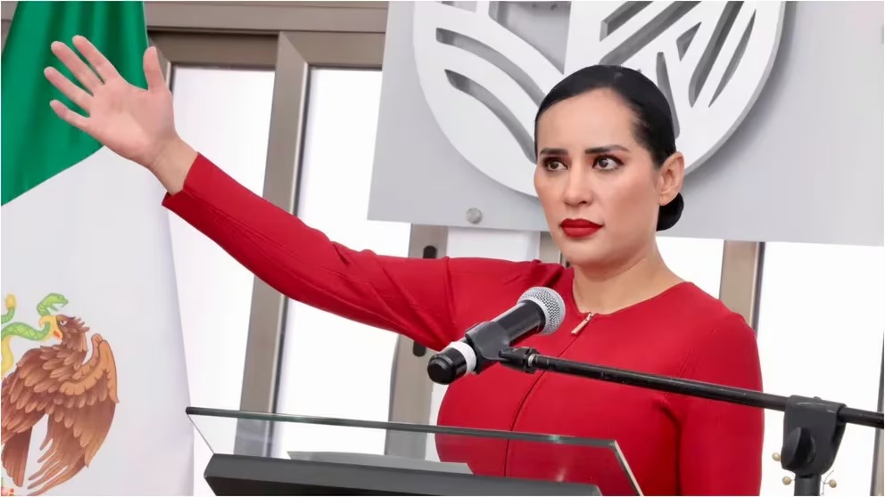 Sandra Cuevas acusa al alcalde de Cuauhtémoc: “Está de vacaciones con su amante”
