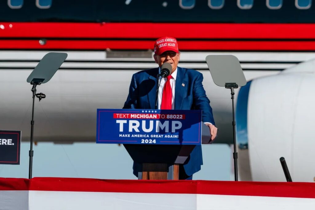«Van a destruir el país”: Trump promete la mayor deportación de migrantes de la historia