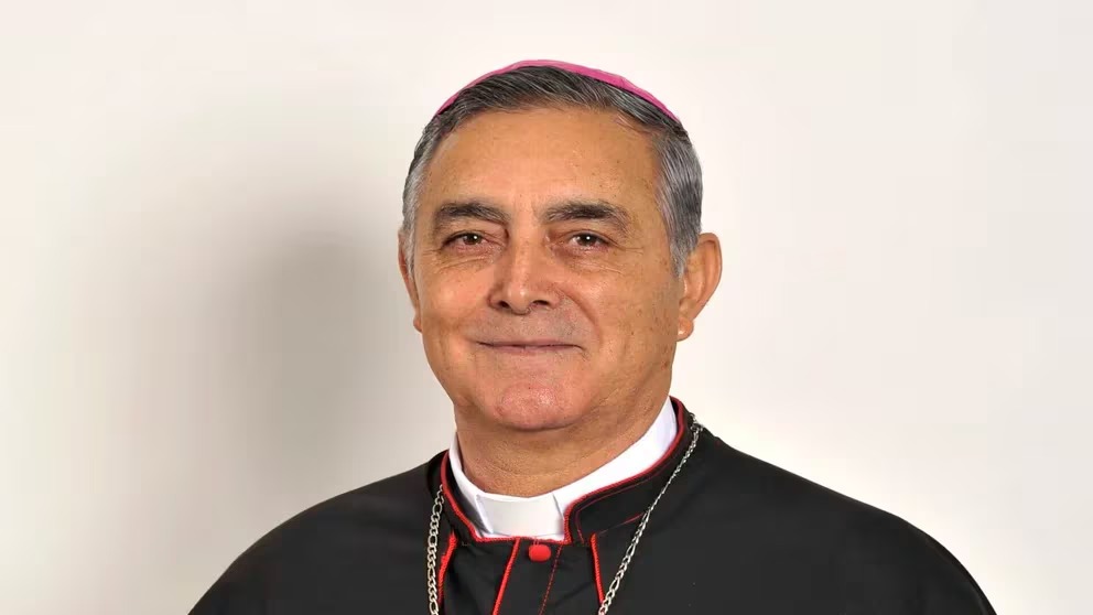 Obispo Salvador Rangel entró voluntariamente a hotel con otro hombre; descartan secuestro