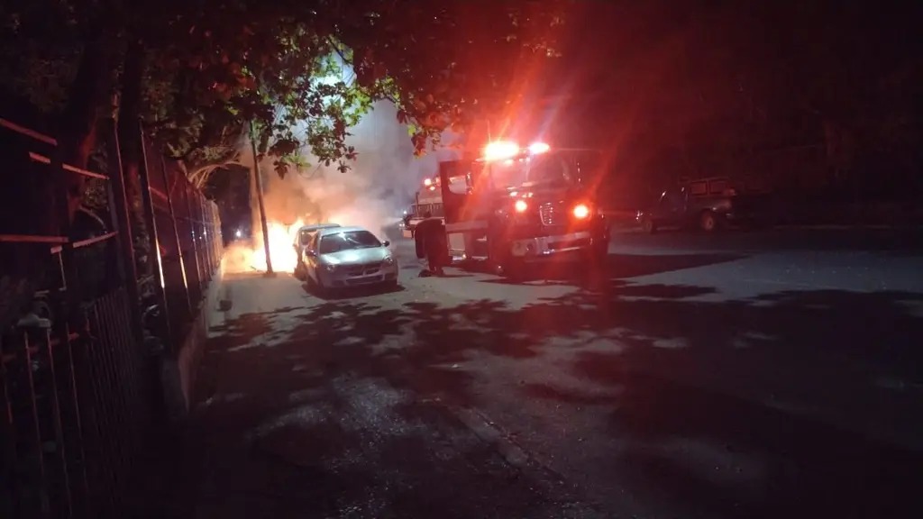 ¿Por qué quemaron autos frente a oficinas de la Secretaría de Seguridad en Villahermosa, Tabasco?