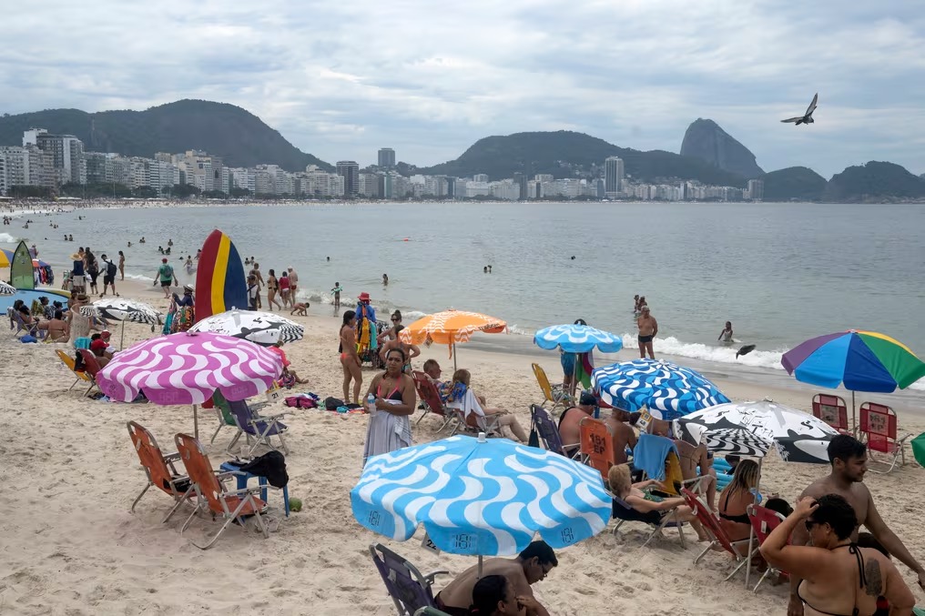 Proyecto busca privatizar playas en Brasil
