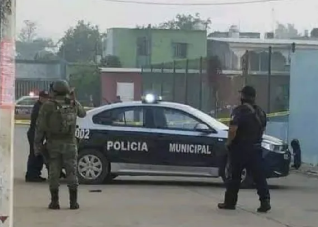 Terror en Tabasco: Tres cuerpos decapitados hallados frente a jardín de niños
