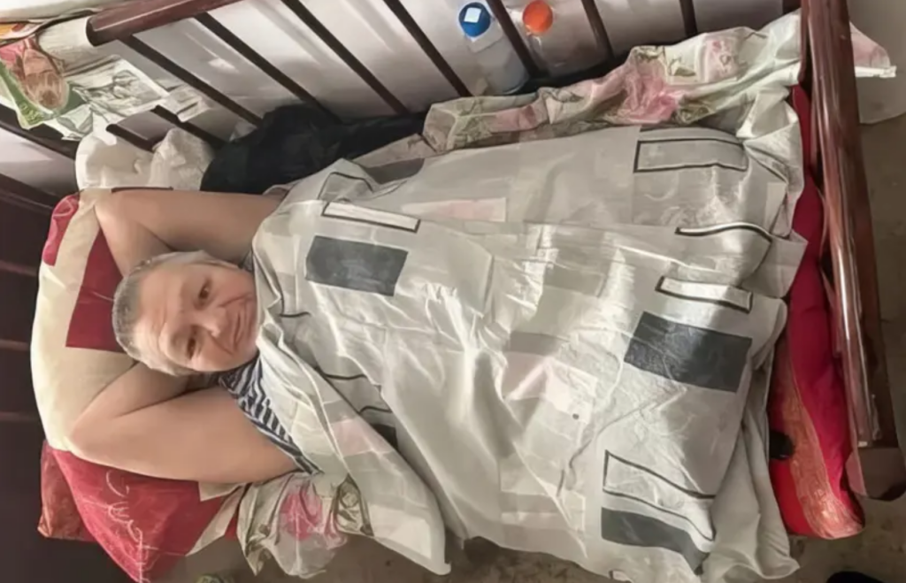 Mujer pierde sus piernas tras quedarse dormida ebria; fueron devoradas por ratas
