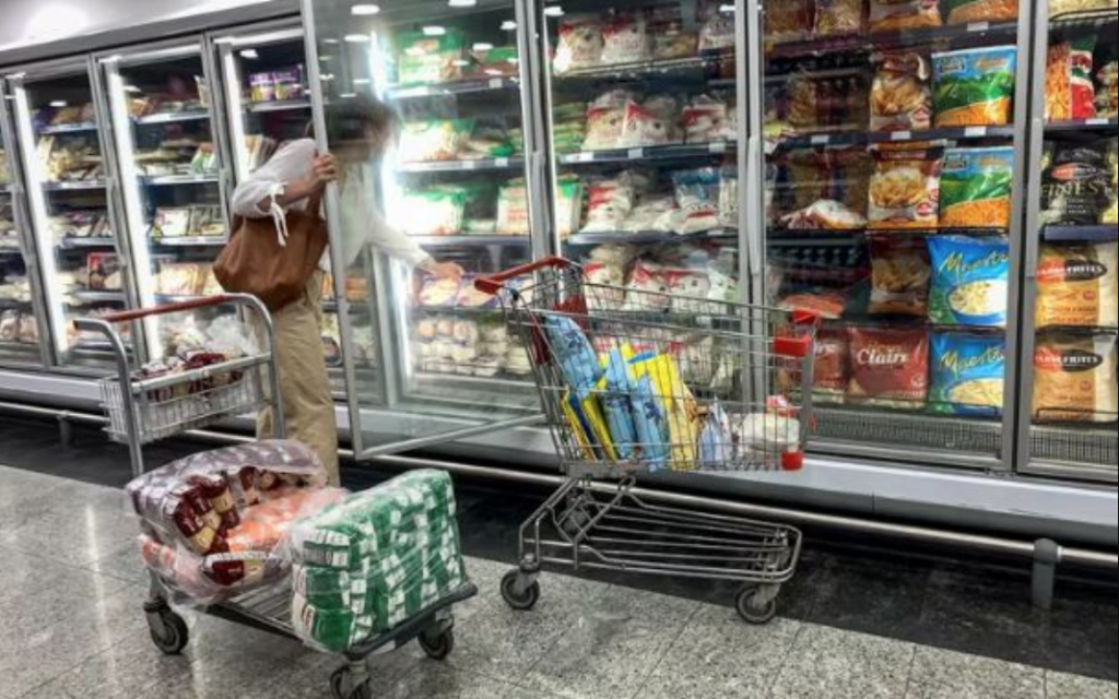 La tasa de inflación en Argentina superó nuevamente a la de Venezuela durante el mes de mayo