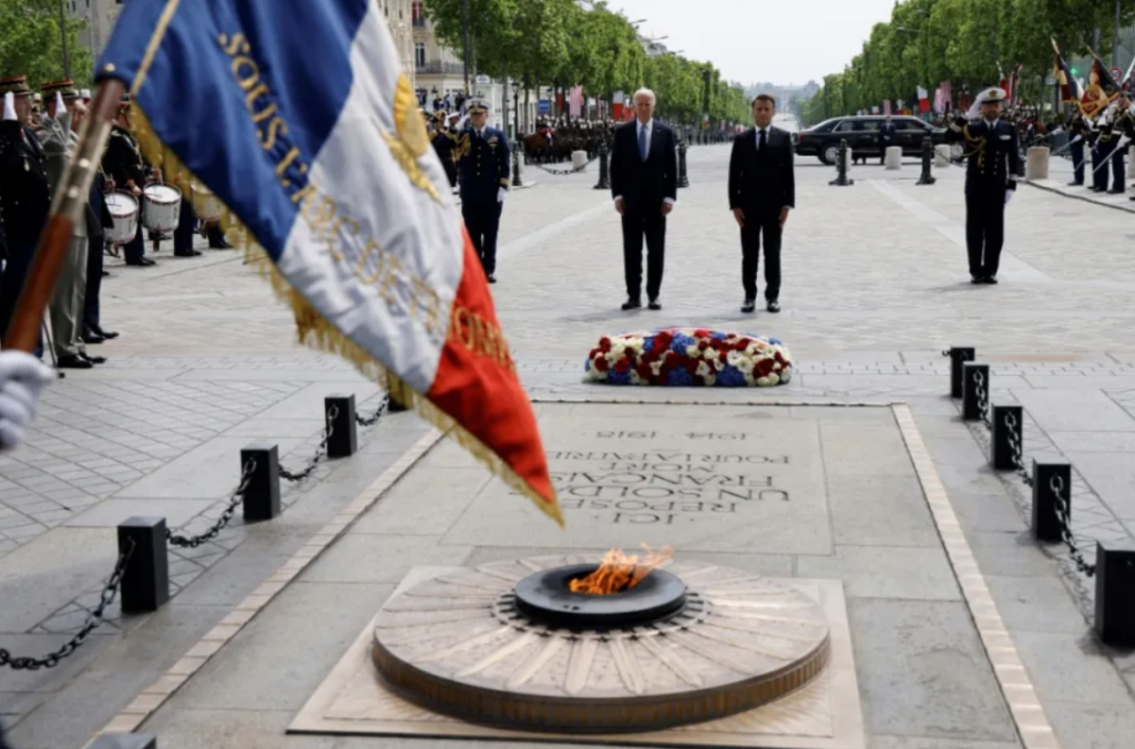 Macron recibe con gran ceremonia a Biden en el inicio de su visita de Estado a Francia