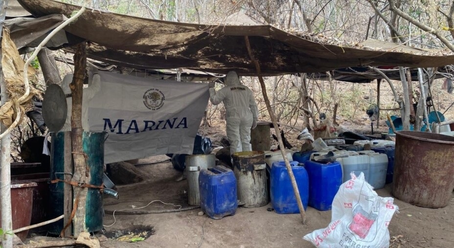 Militares desmantelan tres narcolaboratorios en Sinaloa