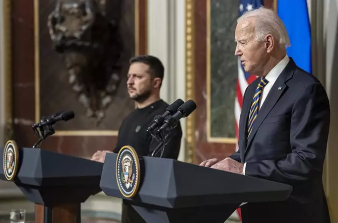 Biden se reunirá con Zelenski durante la conmemoración del 80 aniversario del desembarco de Normandía