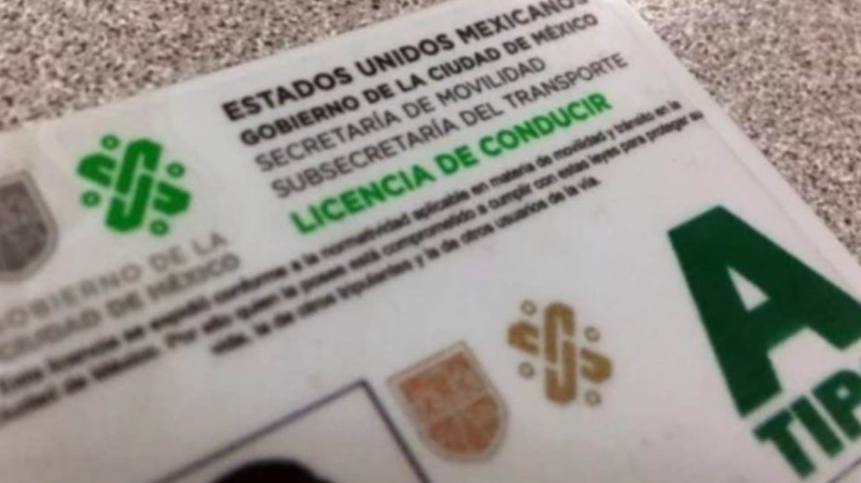 Licencia de conducir permanente podría establecerse a nivel nacional, asegura AMLO