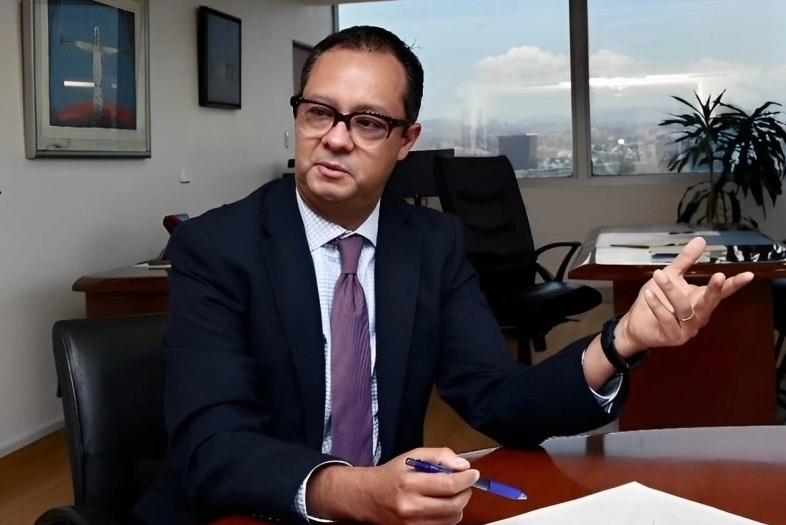 Adelanta México pagos de deuda externa de 2025
